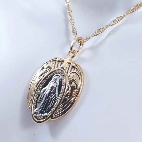 💞 Virgin Mary Pendant + Necklace - Picture 5 of 8